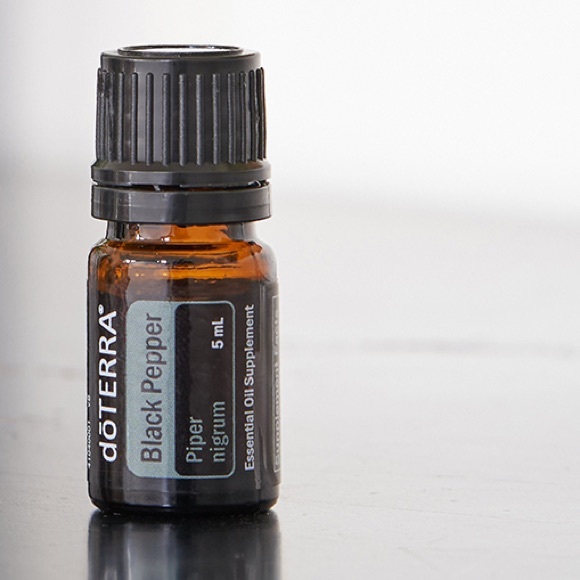 DoTerra Black Pepper Essential Oil 5ml - EXP 6/22 SEALED - Picture 1 of 9